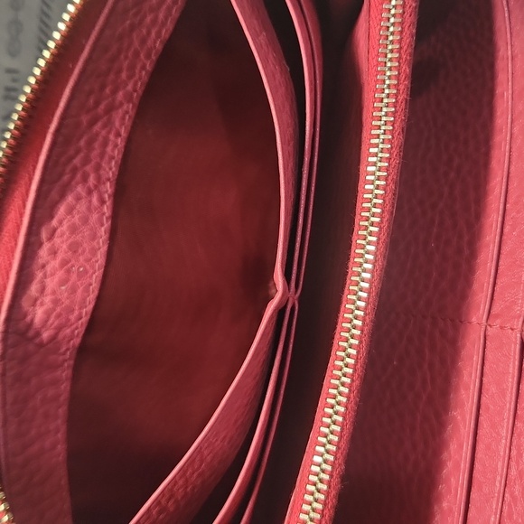 Prada Corner Zip Pebbled Leather Wallet - Picture 8 of 11